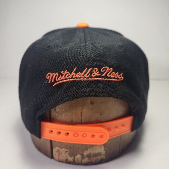 Phoenix Suns Hat Cap Two-tone Black & Orange Hook & Loop Mitchell & Ness NBA - Picture 7 of 11